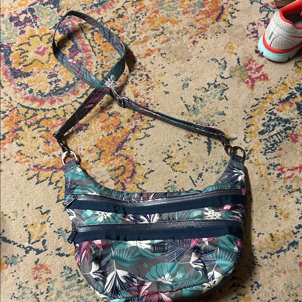 Lug The Hippy Tropical Leaf Crossbody Bag‎